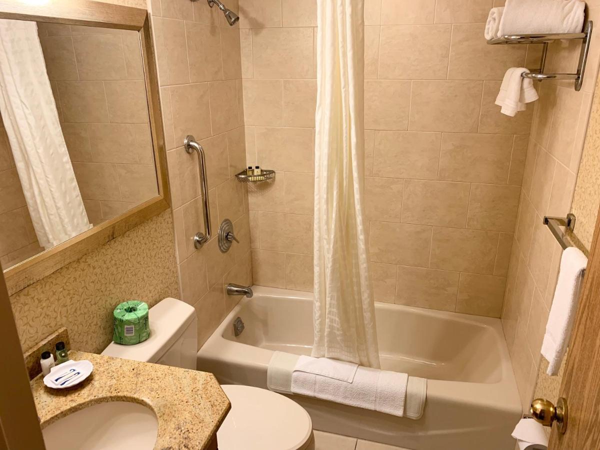 Five Towns Inn - Jfk Airport Lawrence Екстер'єр фото