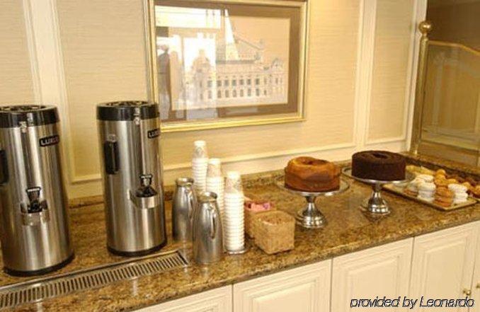 Five Towns Inn - Jfk Airport Lawrence Ресторан фото