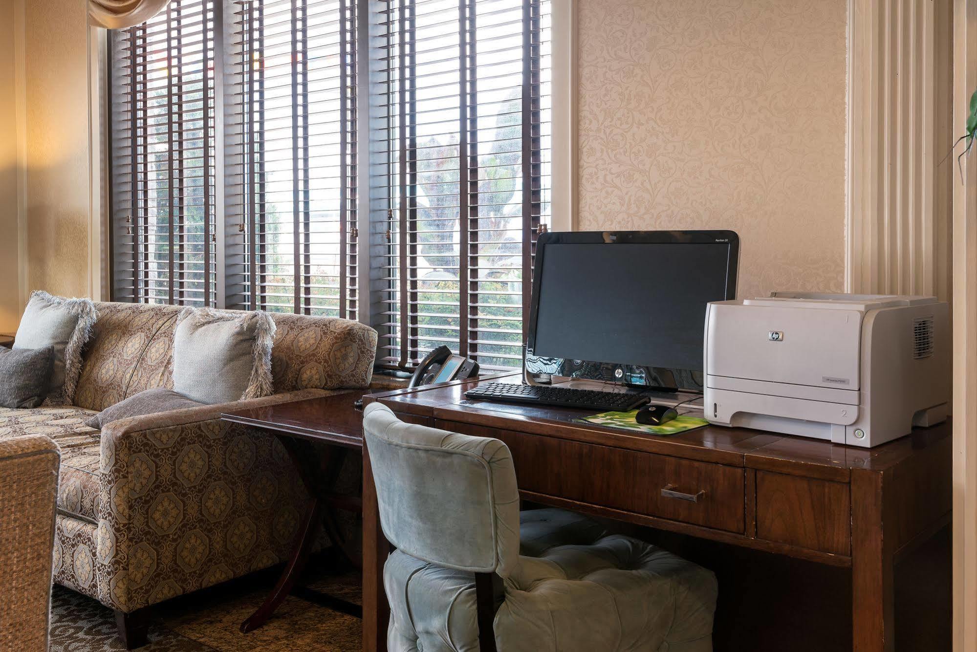 Five Towns Inn - Jfk Airport Lawrence Екстер'єр фото