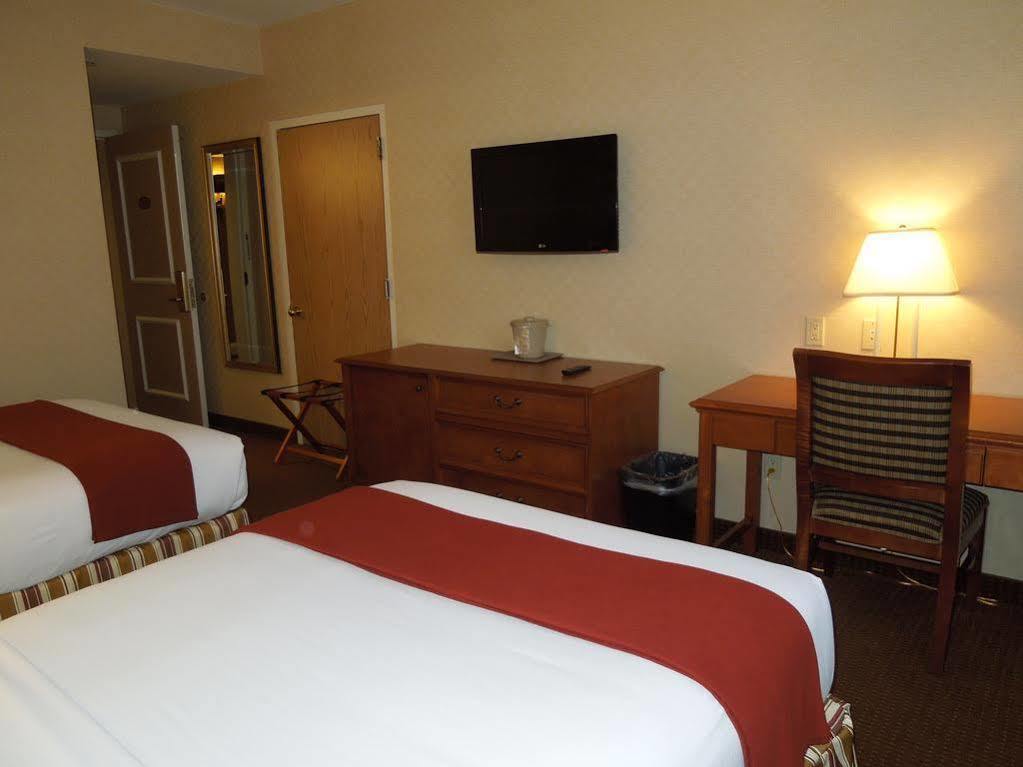Five Towns Inn - Jfk Airport Lawrence Екстер'єр фото